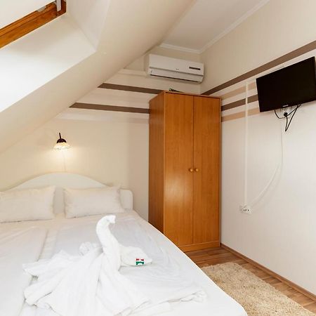 Almafa Apartmanhaz Эгер Экстерьер фото